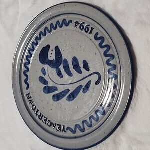 MARK ESSIG YEAGERTOWN POTTERY PLATE 1994.